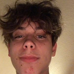 Meet your Posher, Devin